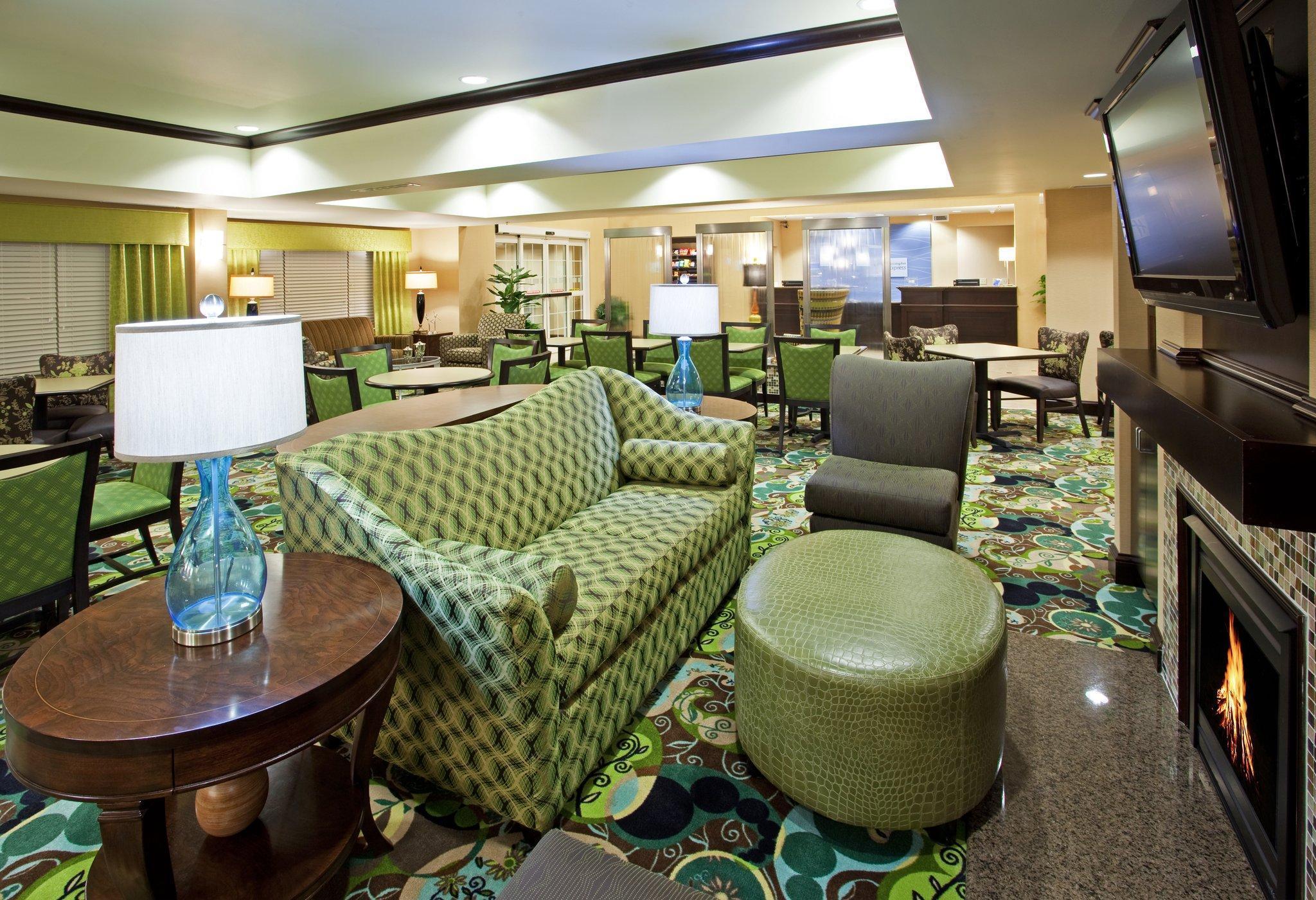Holiday Inn Express - Columbus - Dublin By Ihg Exterior photo