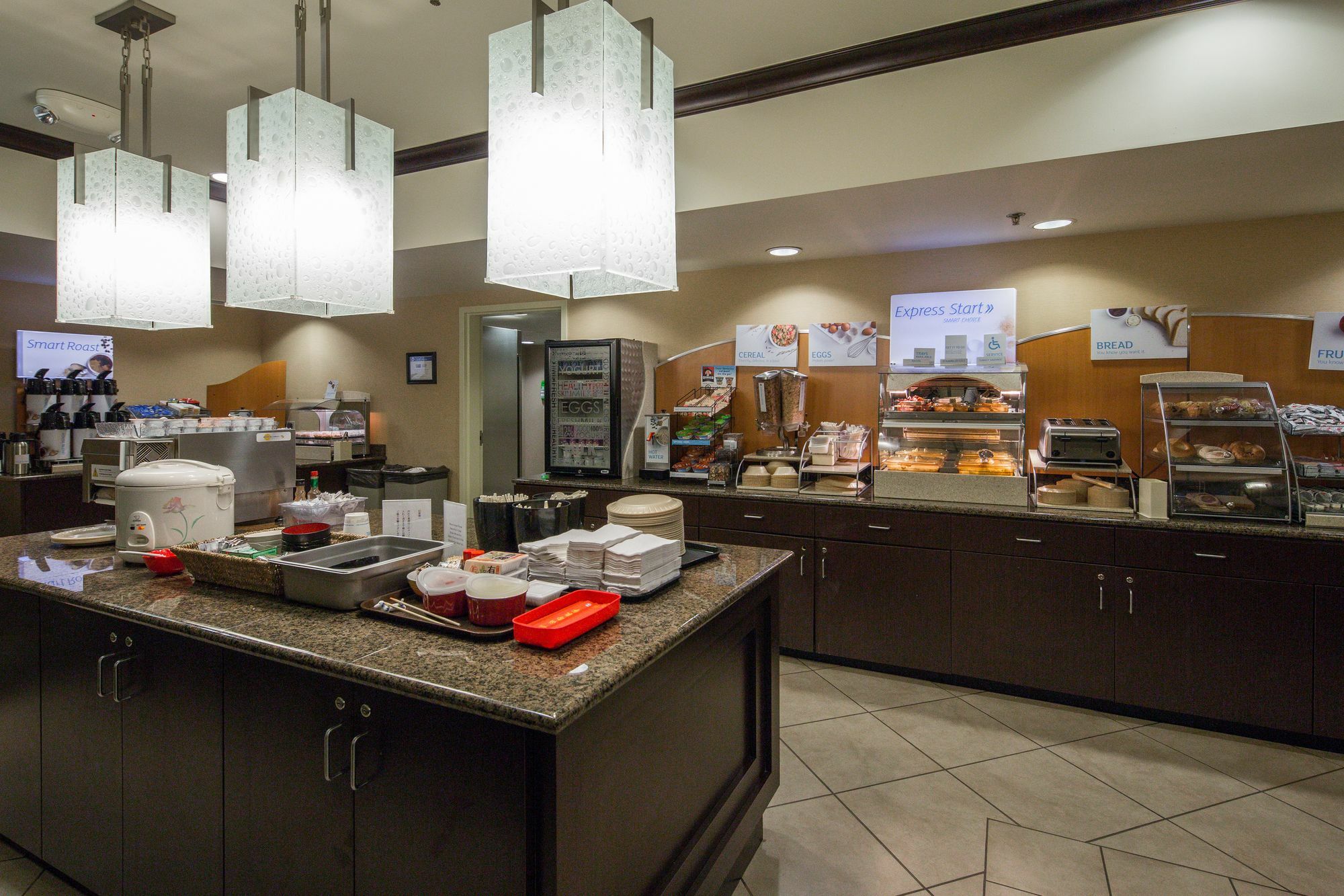 Holiday Inn Express - Columbus - Dublin By Ihg Exterior photo